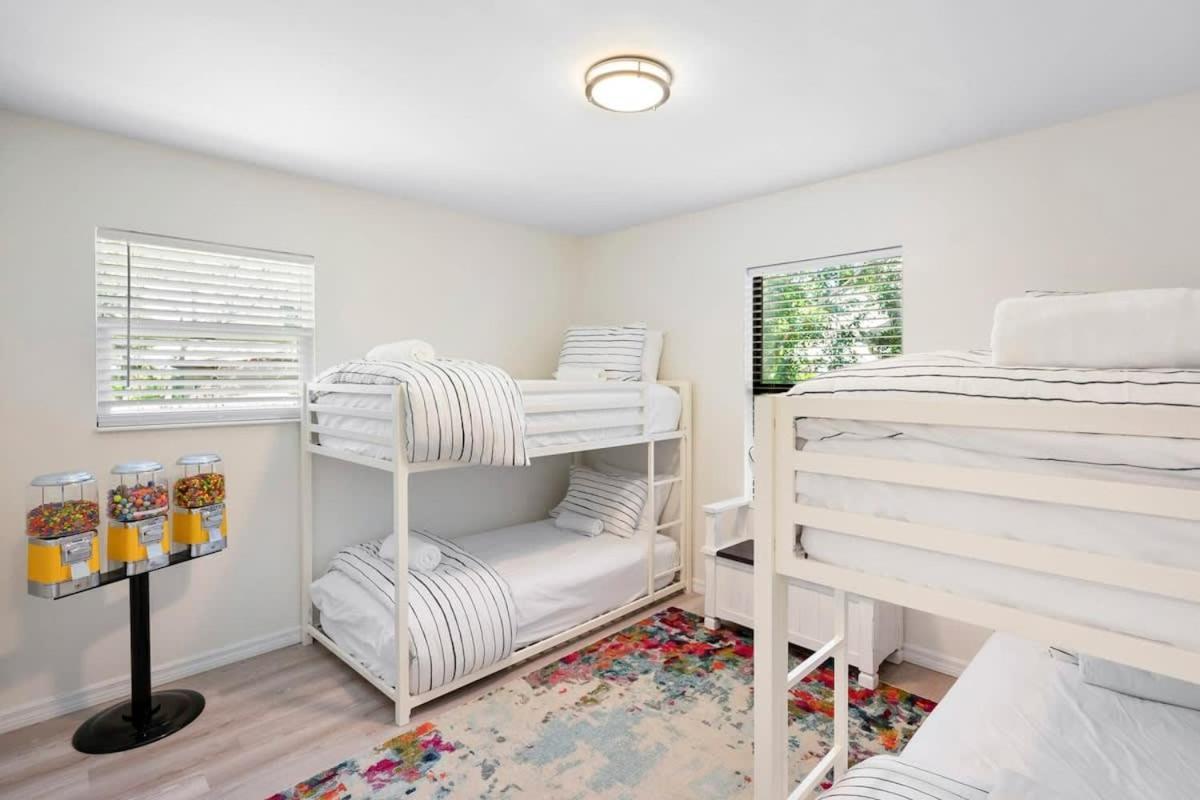 The St Augusdream Renovated Beach House Sleeps 8 Walk To Beach St. Augustine Exteriér fotografie
